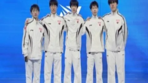 西汉姆联vs曼城英超期号6胜5 专家质合分析推荐